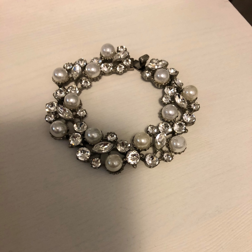 Ben Amun Crystal and Pearl Bracelet